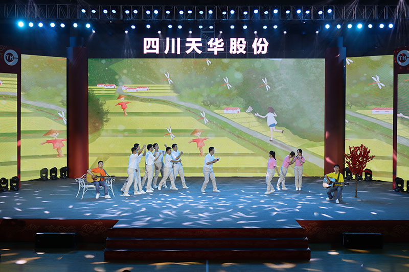 04 情景歌曲：小芳.jpg